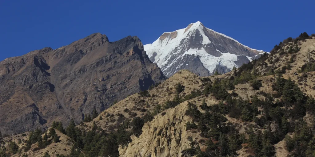 Chulu West Peak