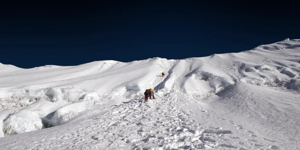 Lhotse Expedition - Scary Summit